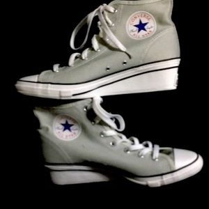 These wedged light gray high top converse. Size 8